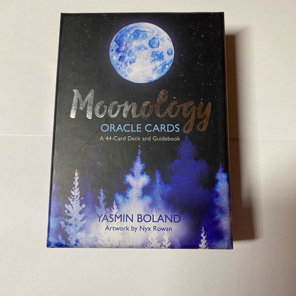 Moonology Oracle Cards by - Yasmin Boland